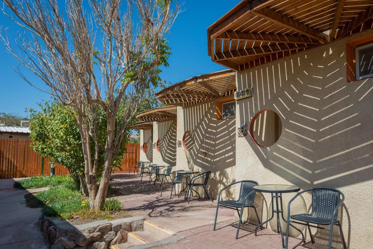 Eilot Kibbutz Country Lodging Eilat Esterno foto