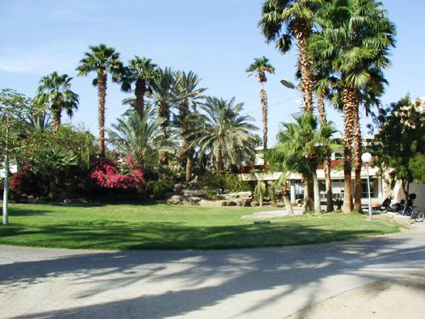 Eilot Kibbutz Country Lodging Eilat Esterno foto